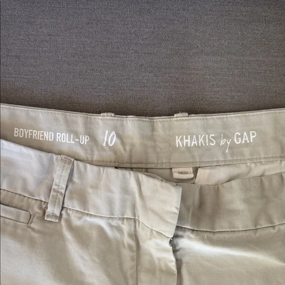 Gap boyfriend roll-up light beige/khaki  shorts size 10 - Picture 3 of 4